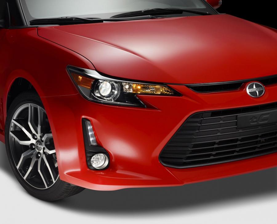  Scion tC 2013 года  (фото 23 из 33)